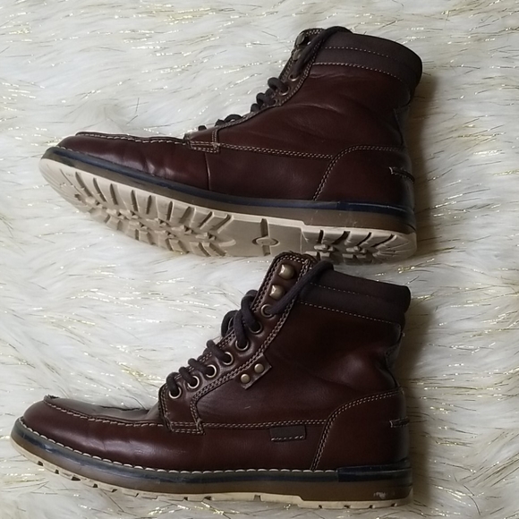 Boots - Picture 3 of 8